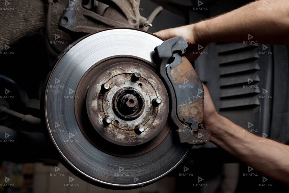 Замена задних тормозных колодок Киа Сид - Видео по ремонту автомобилей на сайте Азия Центр