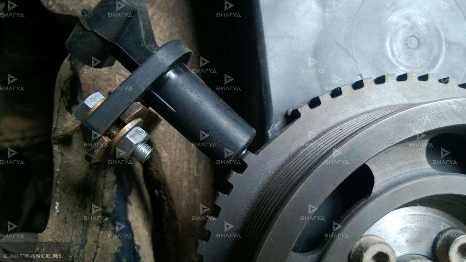 Замена датчика коленвала Subaru Forester в Санкт-Петербурге
