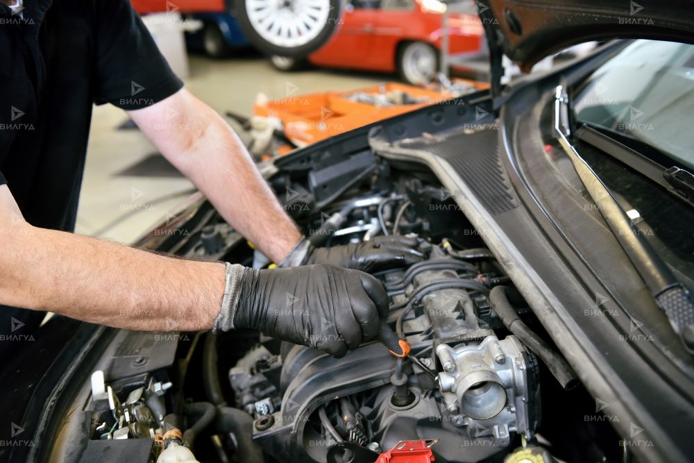 Ремонт и замена стартера Toyota в Санкт-Петербурге