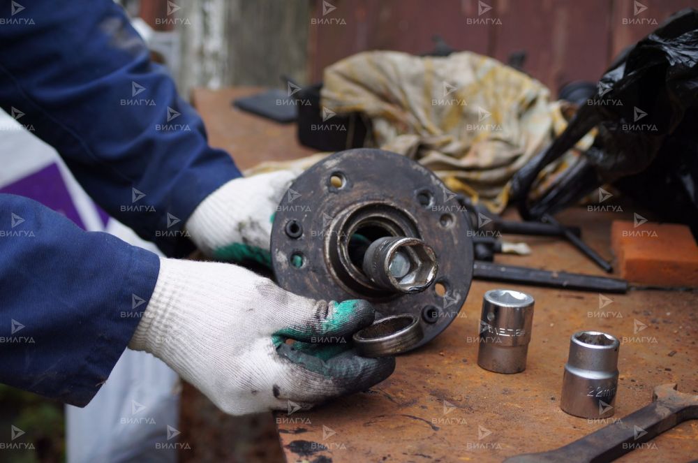 Замена ступичного подшипника на Mazda в Ростове-на-Дону