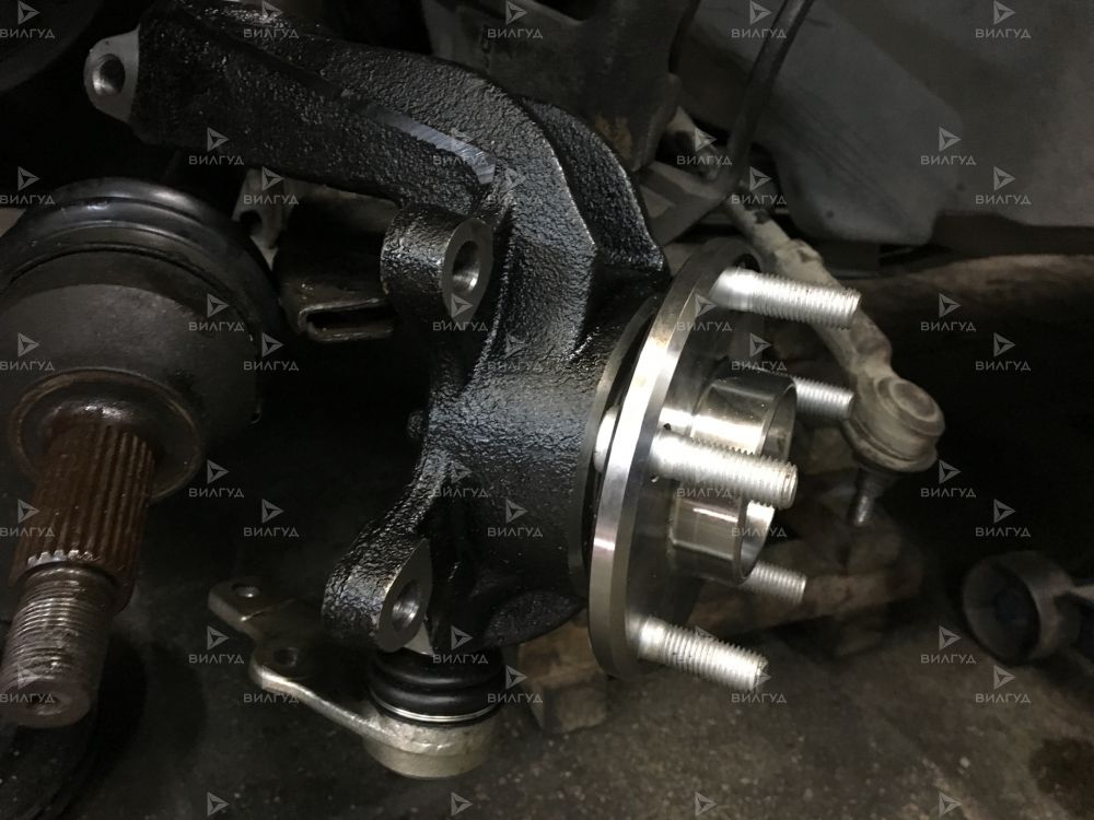 Замена поворотного кулака Chevrolet Lacetti в Санкт-Петербурге
