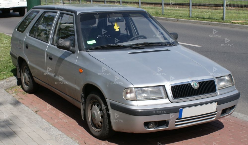 Замена передних пружин Škoda Felicia в Санкт-Петербурге