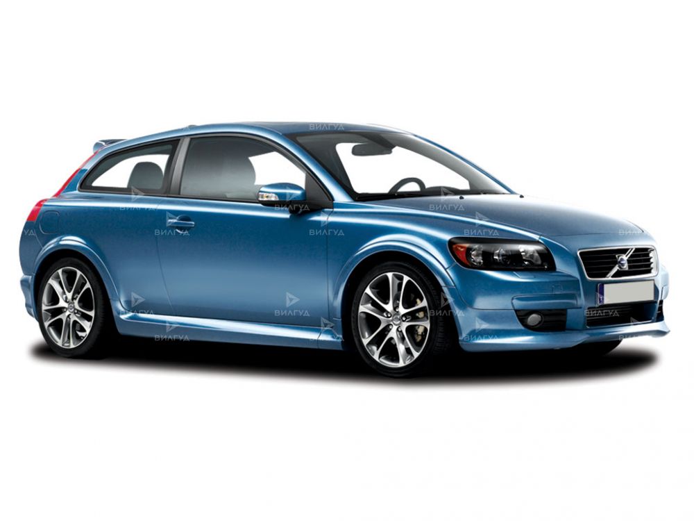Замена карданного вала Volvo C30 в Санкт-Петербурге Замена карданного вала Volvo C30 в Санкт-Петербурге